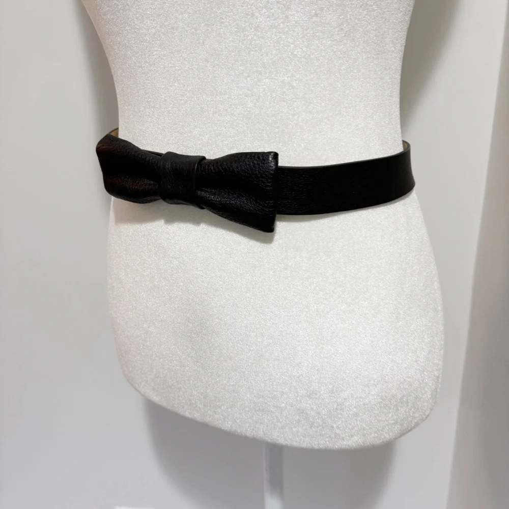 Kate Spade In The Loop Bow Belt Pebbled Black Leather Size XS Small 28”